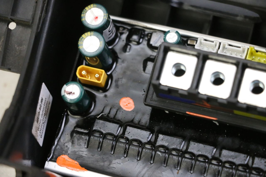 photo de CAJA CDI SEGWAY NINEBOT F40E 1