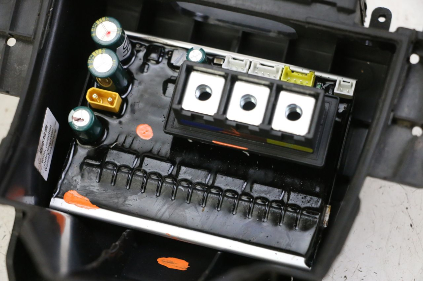 photo de CAJA CDI SEGWAY NINEBOT F40E 1