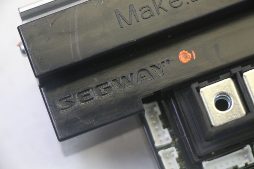 photo de CAJA CDI SEGWAY NINEBOT F65I 1