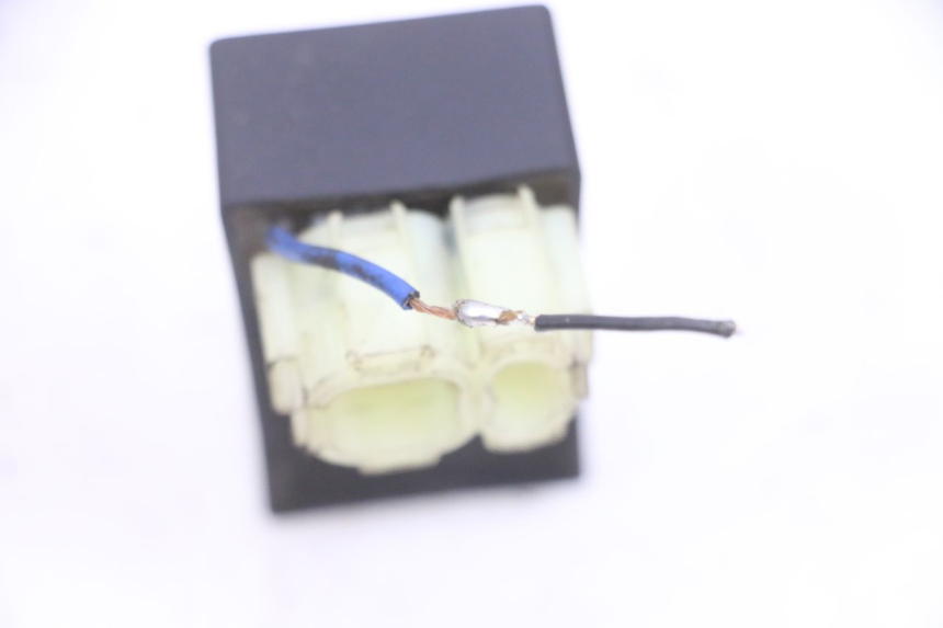 photo de CAJA CDI PEUGEOT KISBEE 4T 50 (2010 - 2017)