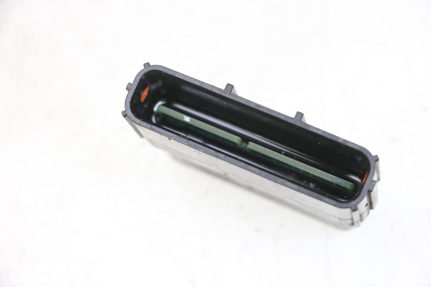 photo de UNIDAD DE CONTROL CDI PEUGEOT KISBEE 4T 50 (2018 - 2022) - Zoom estado de uso