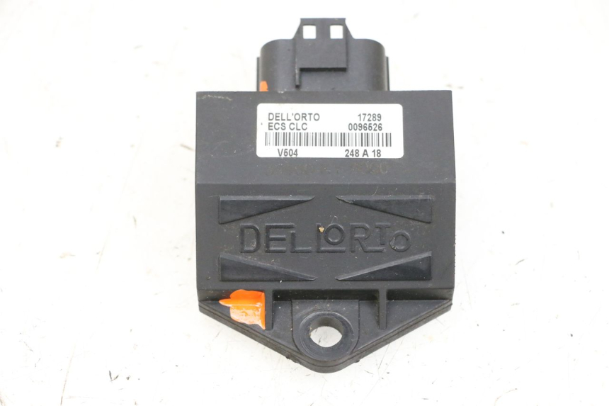 photo de CDI JM MOTORS OLDIES GT 4T 50 (2018 - 2025) - Primer plano técnico