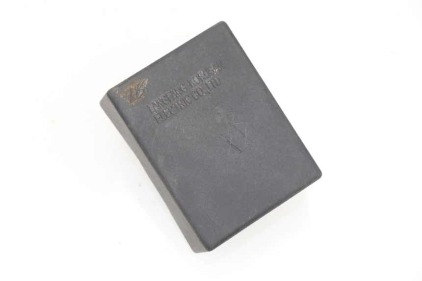 photo de CAJA CDI PEUGEOT KISBEE 4T 50 (2010 - 2017)