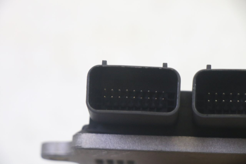 photo de CAJA CDI JM MOTORS SANTANA EVO 50 (2024 - 2026) - Primer plano técnico