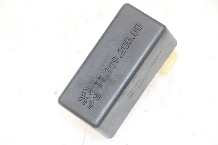 photo de CDI PEUGEOT SPEEDFIGHT 2 LC 50 (2000 - 2009)