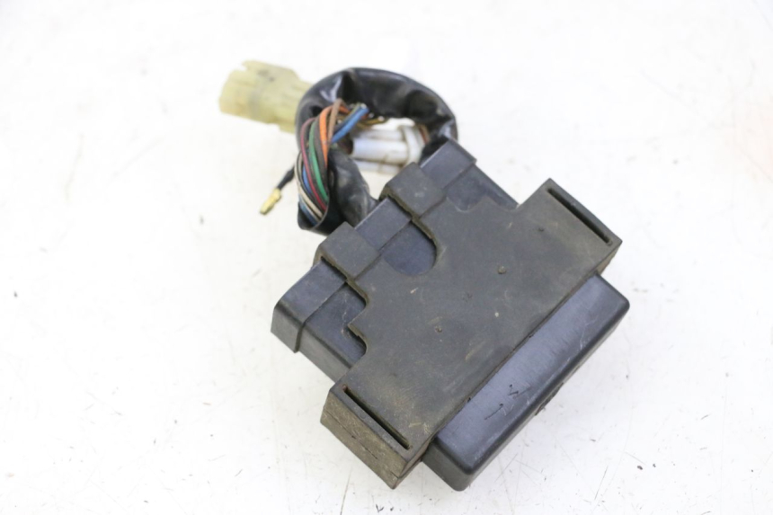 photo de UNIDAD DE CONTROL CDI YAMAHA YP MAJESTY 125 (2002 - 2006)