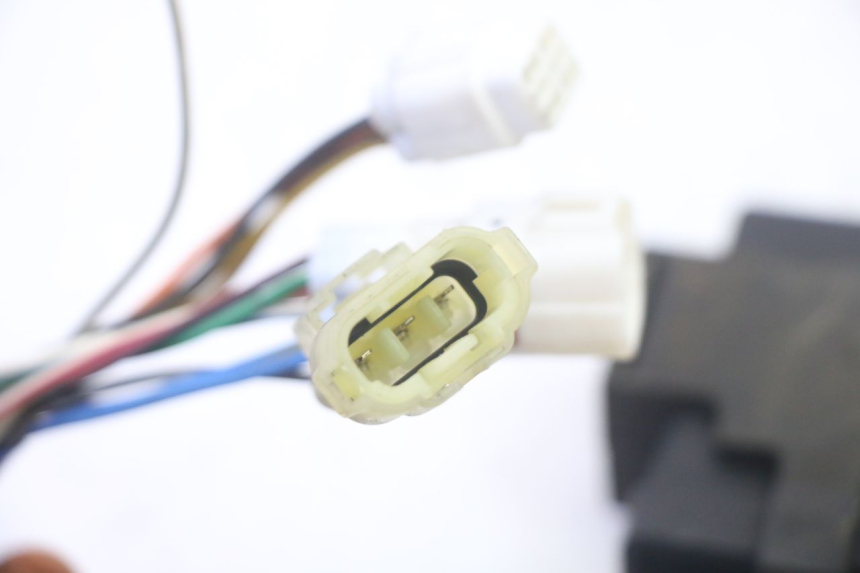 photo de UNIDAD DE CONTROL CDI YAMAHA YP MAJESTY 125 (2007 - 2010)