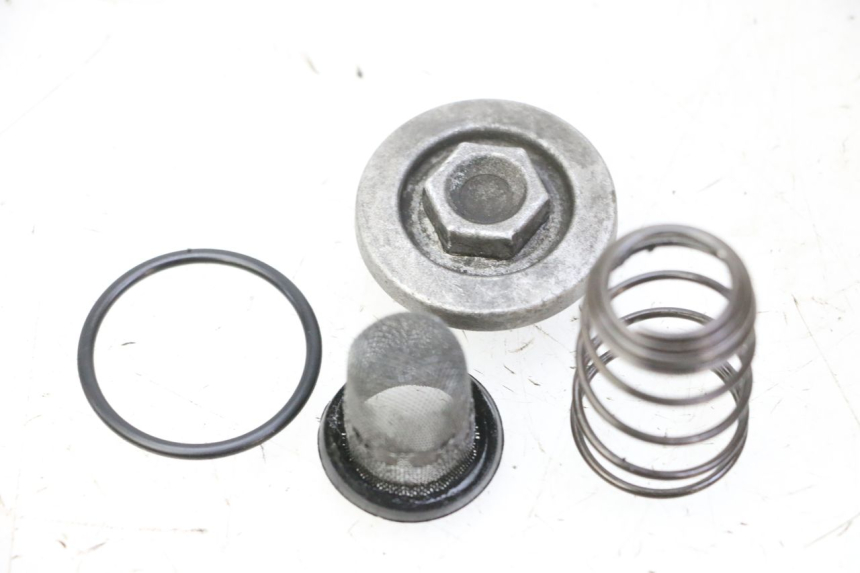 photo de MOTOR TAPA ACEITE HONDA FES S-WING SWING ABS 125 (2007 - 2015)