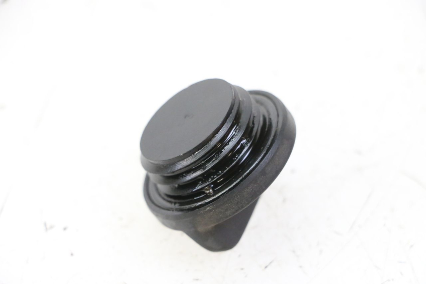 photo de MOTOR TAPA ACEITE YAMAHA FZ6 FAZER S2 600 (2007 - 2011)