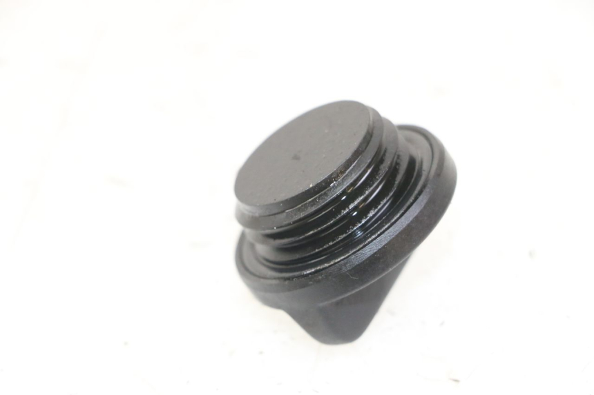 photo de MOTOR TAPA ACEITE YAMAHA FZS FAZER 600 (2001 - 2003)