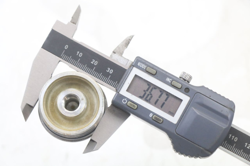 photo de TAPA HORQUILLA HONDA CBR F 1000 (1993 - 1996)