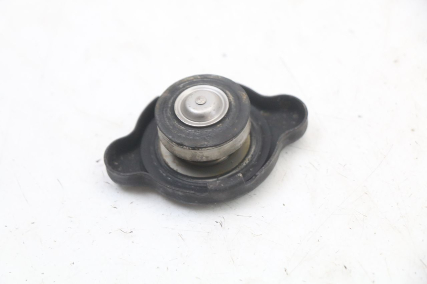 photo de TAPON RADIADOR HONDA CBR F 1000 (1993 - 1996)