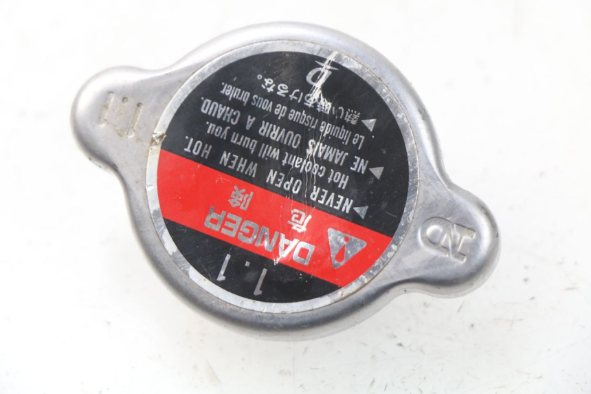 photo de TAPON RADIADOR HONDA CRF CR-F 450 (2005 - 2008)