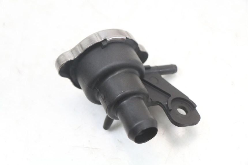 photo de TAPON RADIADOR KYMCO DINK STREET ABS 125 (2011 - 2018)
