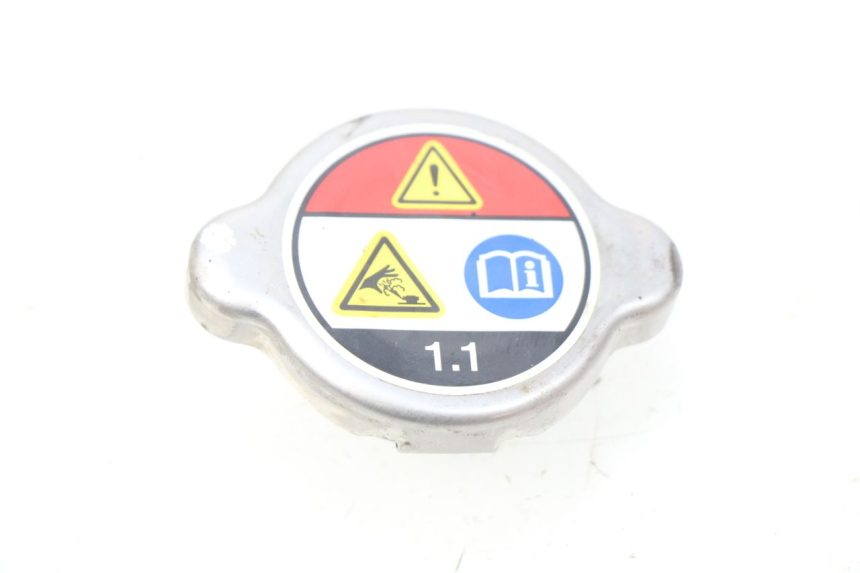 photo de TAPON RADIADOR HONDA PCX (JF57/JF64) 125 (2014 - 2018)