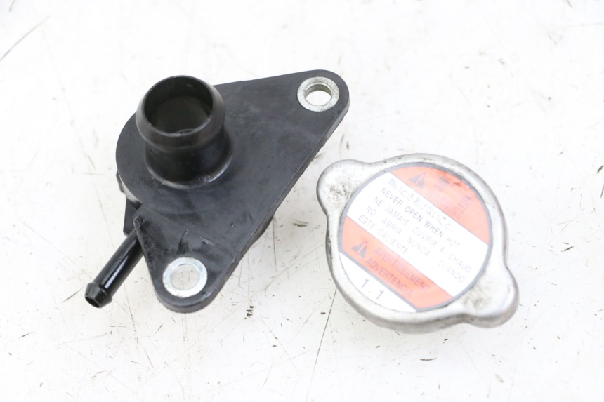 photo de TAPON RADIADOR SUZUKI BURGMAN 125 (2015 - 2017)