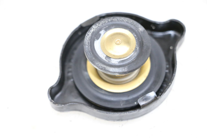 photo de TAPON RADIADOR SUZUKI UH BURGMAN 125 (2002 - 2006)