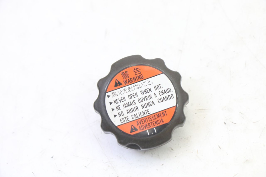 photo de TAPON RADIADOR SUZUKI SV S 650 (2003 - 2009)
