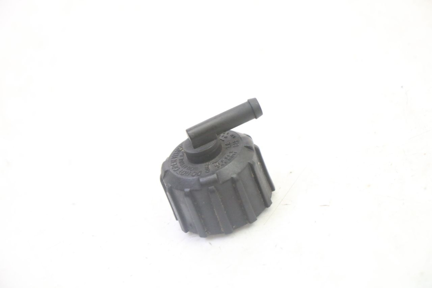 photo de TAPON RADIADOR KTM SX 85 (2013 - 2017)