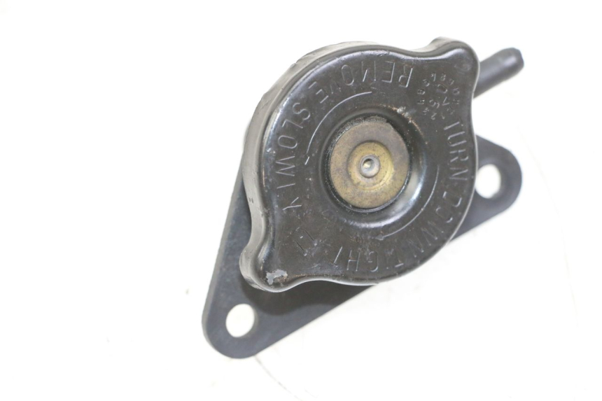 photo de TAPON RADIADOR SUZUKI UH BURGMAN 125 (2002 - 2006)