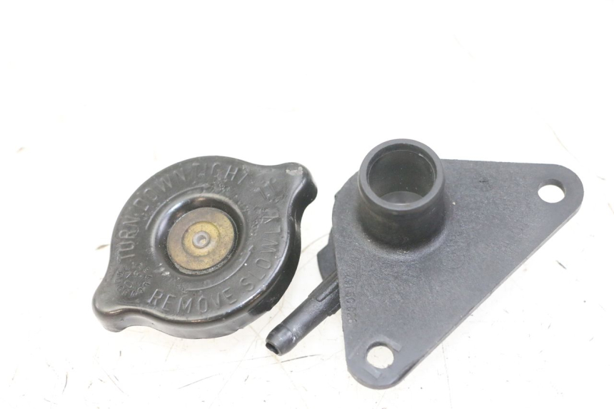 photo de TAPON RADIADOR SUZUKI UH BURGMAN 125 (2002 - 2006)