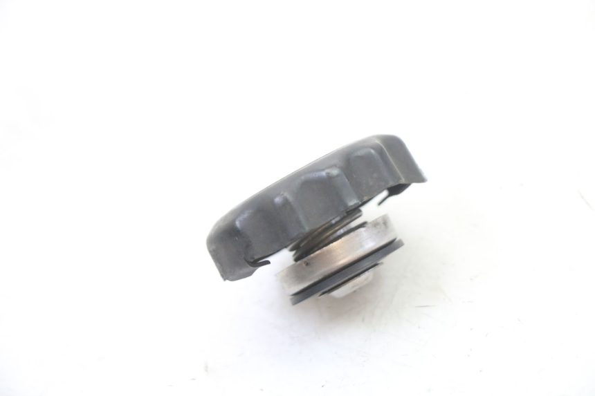 photo de TAPON RADIADOR HONDA XLV VARADERO 125 (2000 - 2006)