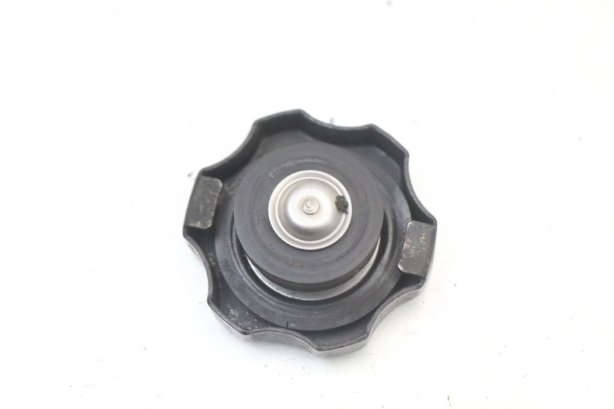 photo de TAPON RADIADOR YAMAHA TDR DELTABOX 125 (1993 - 2003)