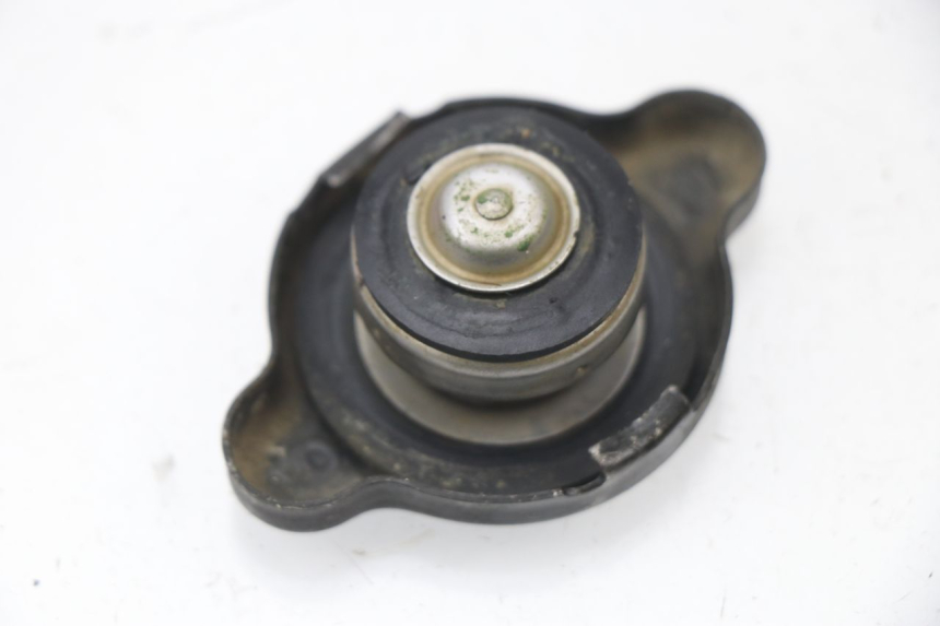 photo de TAPON RADIADOR YAMAHA YZ 80 (1998 - 2001)