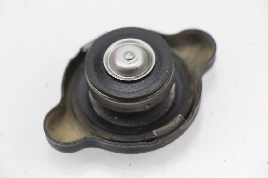 photo de TAPON RADIADOR YAMAHA YZ 125 (1994 - 1997)