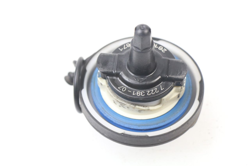 photo de TAPON DEPOSITO FUEL BMW C SPORT 650 (2015 - 2021)