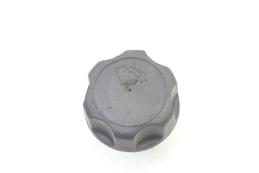 photo de TAPA DE DEPÓSITO DE COMBUSTIBLE MBK BOOSTER SPIRIT NAKED 50 (2004 - 2017)