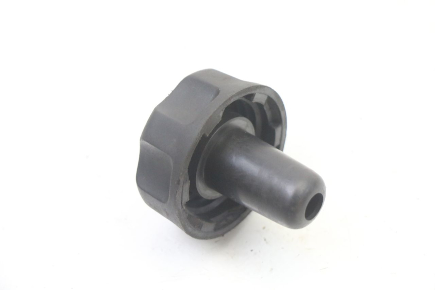 photo de TAPA DE DEPÓSITO DE COMBUSTIBLE MBK BOOSTER SPIRIT NAKED 50 (2004 - 2017)
