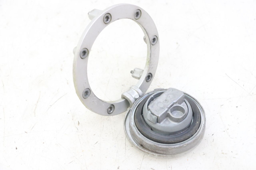 photo de TAPON DEPOSITO FUEL HONDA CBF 500 (2004 - 2007)
