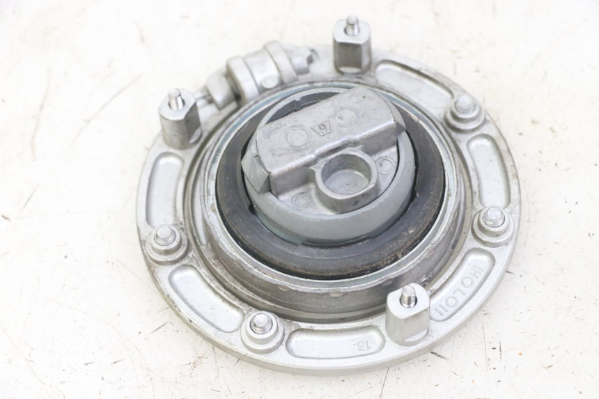photo de TAPON DEPOSITO FUEL HONDA CBF 500 (2004 - 2007)