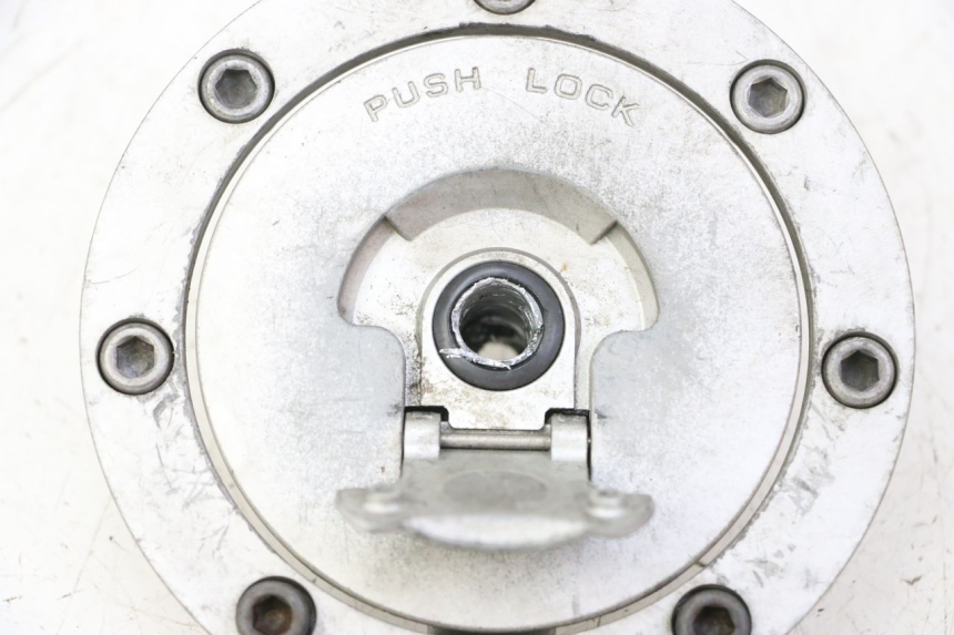 photo de TAPON DEPOSITO FUEL HONDA CBR F SC25 1000 (1989 - 1992)