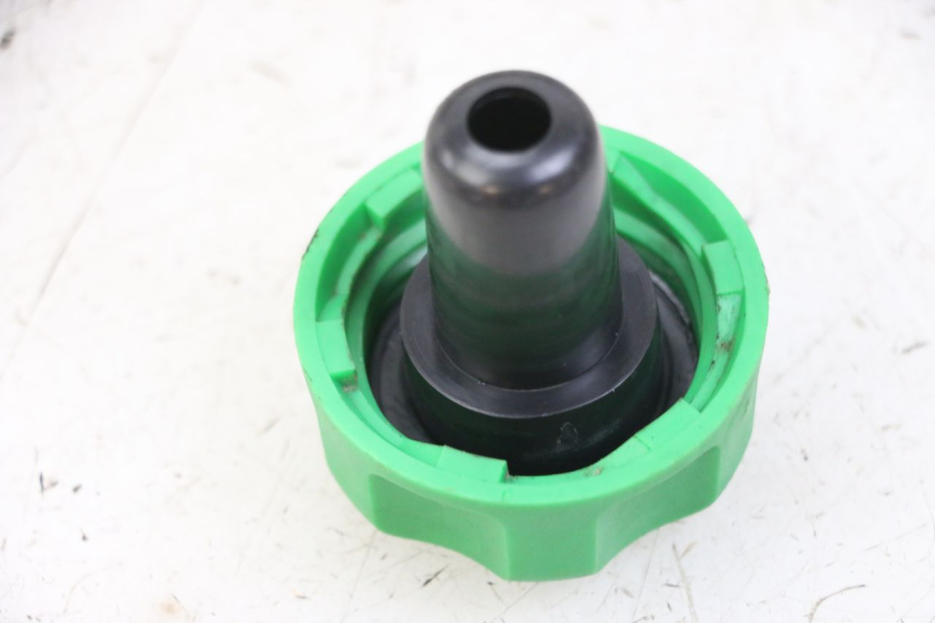 photo de TAPON DEPOSITO FUEL DERBI SENDA R X-TREME 50 (2006 - 2010)
