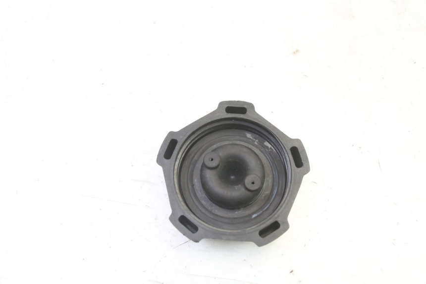 photo de TAPON DEPOSITO FUEL APRILIA ETX 125 (1998 - 2002)