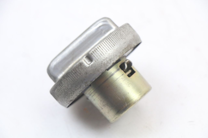 photo de TAPA DEPÓSITO DE COMBUSTIBLE HONDA FES PANTHEON 2T 125 (1998 - 2002)