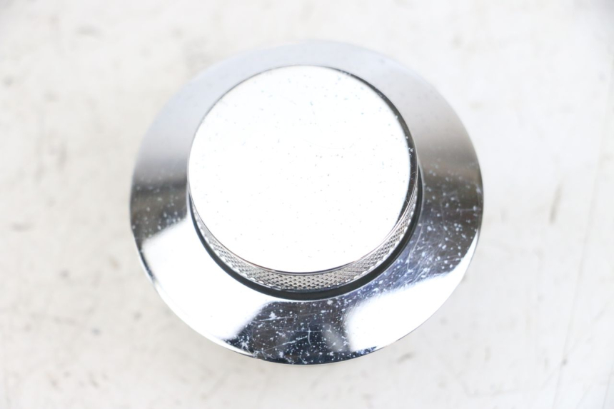 photo de TAPA DE DEPÓSITO DE COMBUSTIBLE HARLEY DAVIDSON SPORTSTER XL CUSTOM 1200 (2003 - 2004)