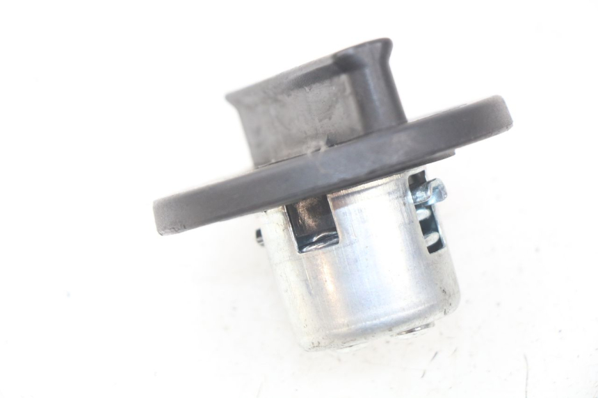 photo de TAPON DEPOSITO FUEL JM MOTORS F45i 4T 50 (2020 - 2023)