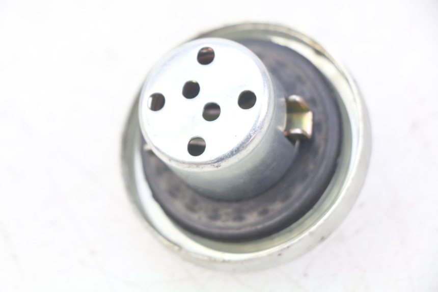 photo de TAPA DE DEPÓSITO DE COMBUSTIBLE JM MOTORS GT LINE 4T 50 (2021 - 2023)