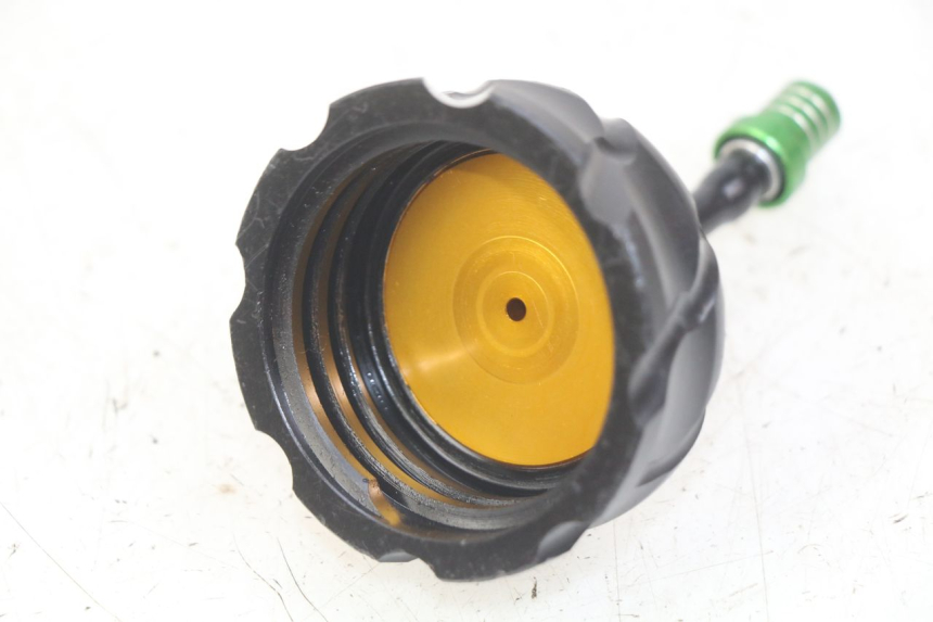 photo de TAPA DE DEPÓSITO DE COMBUSTIBLE KAWASAKI KX 85 (2001 - 2013)