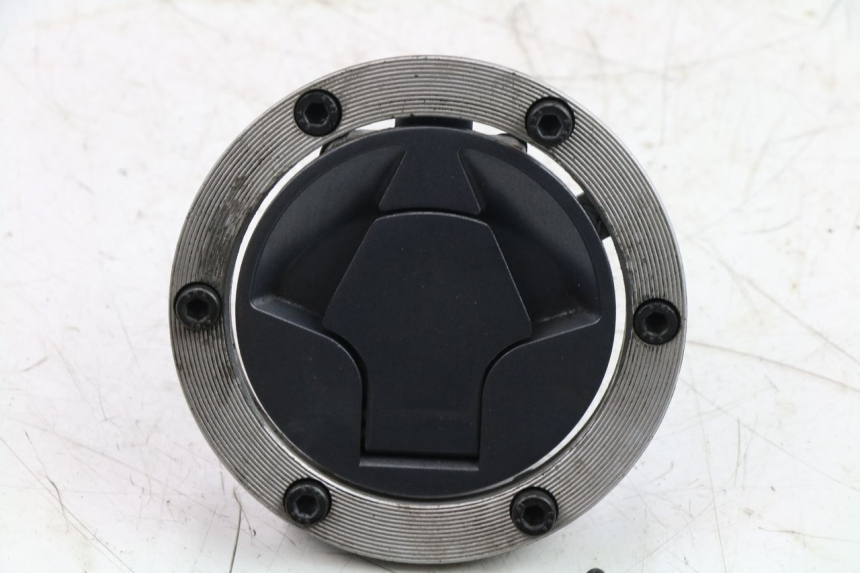 photo de TAPON DEPOSITO FUEL KAWASAKI NINJA 300 (2012 - 2017)