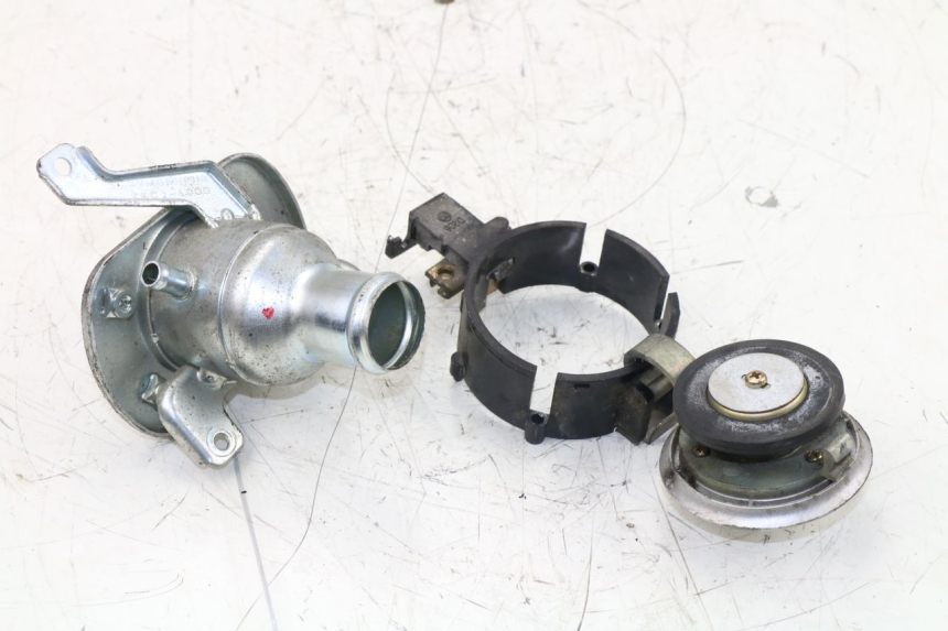 photo de TAPON DEPOSITO FUEL KYMCO GRAND DINK 125 (2008 - 2014)