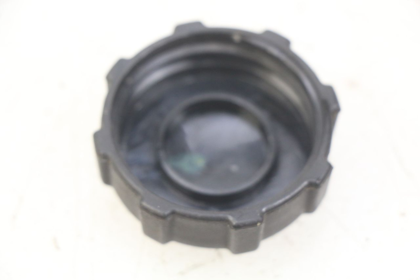 photo de TAPA DE DEPÓSITO DE COMBUSTIBLE PIAGGIO LIBERTY IGET 4T 50 (2015 - 2020)