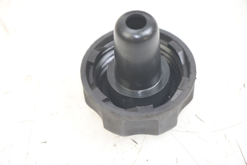 photo de TAPA DE DEPÓSITO DE COMBUSTIBLE YAMAHA NEOS NEO'S 4T 50 (2008 - 2016)