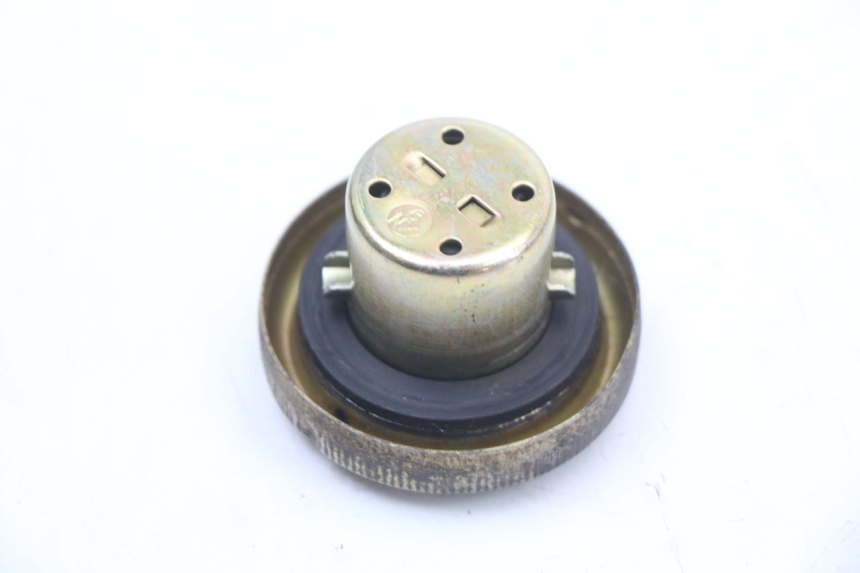 photo de TAPA DE DEPÓSITO DE COMBUSTIBLE SYM ORBIT 50 (2008 - 2010)