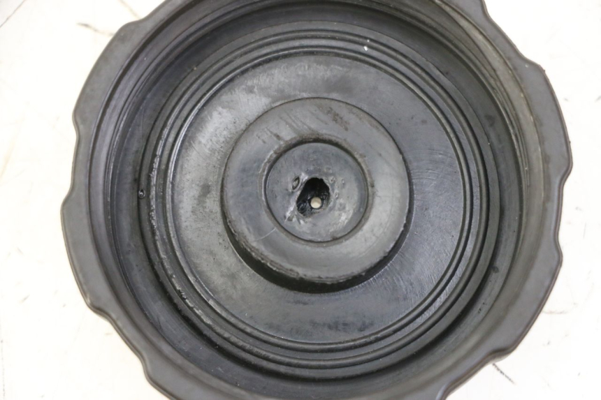 photo de TAPA DEPÓSITO DE COMBUSTIBLE PEUGEOT TKR TREKKER FURIOUS 50 (2005 - 2014)