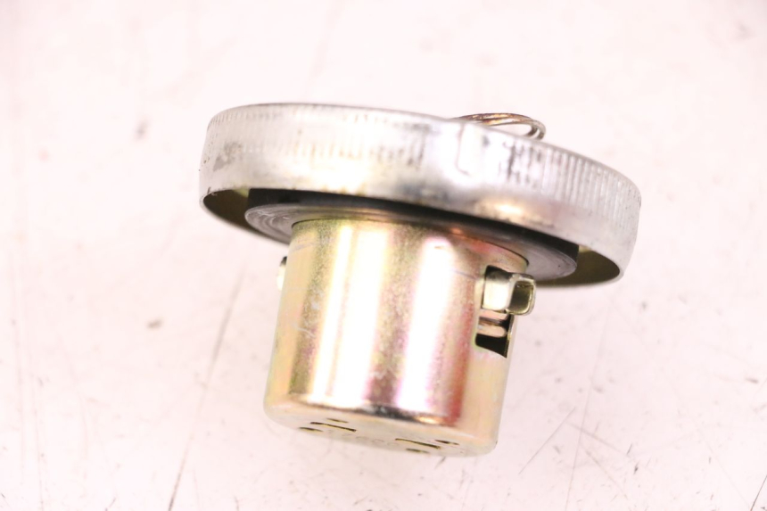 photo de TAPON DEPOSITO FUEL PEUGEOT TWEET 4T 50 (2023 - 2025)