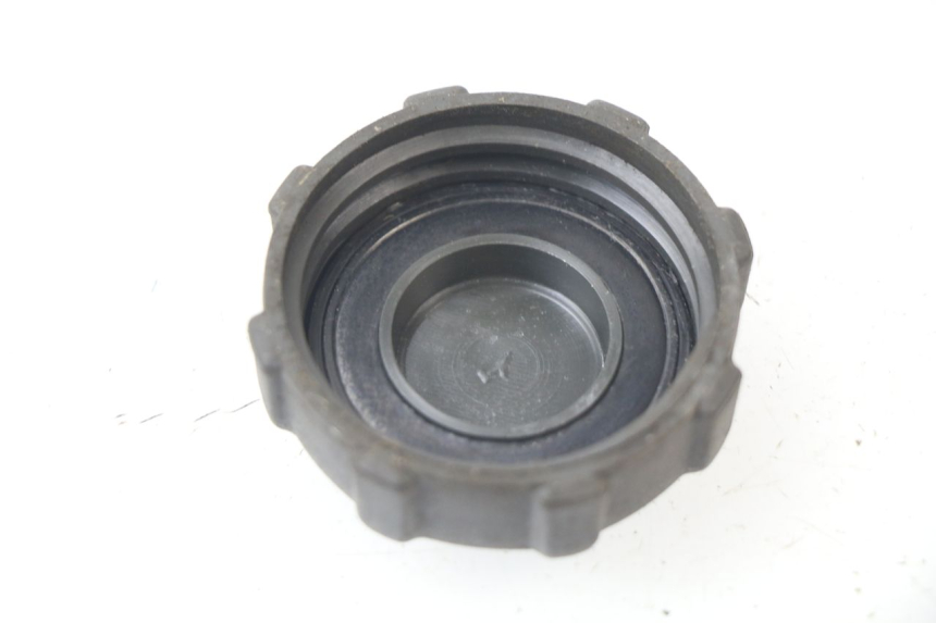 photo de TAPON DEPOSITO FUEL PIAGGIO SKIPPER 125 (2000 - 2004)